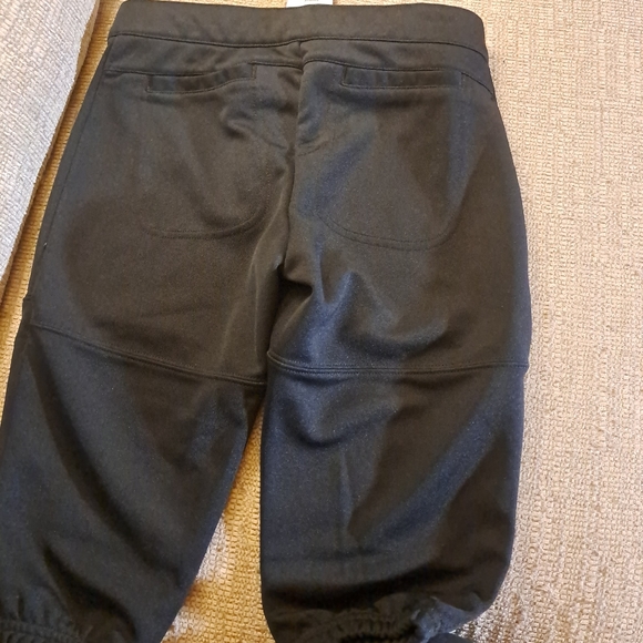 Under Armour Girl's Strike zone Softball Pants Size small - Picture 8 of 10